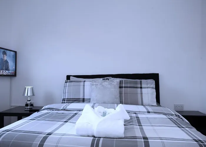 Amersham Park Apartment